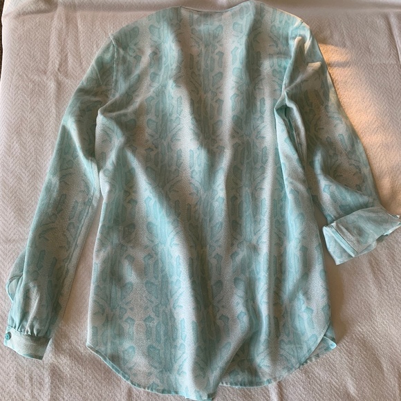 Equipment Silk Long Sleeve Button Down Blouse, Size XS, Teal and White - Picture 2 of 11